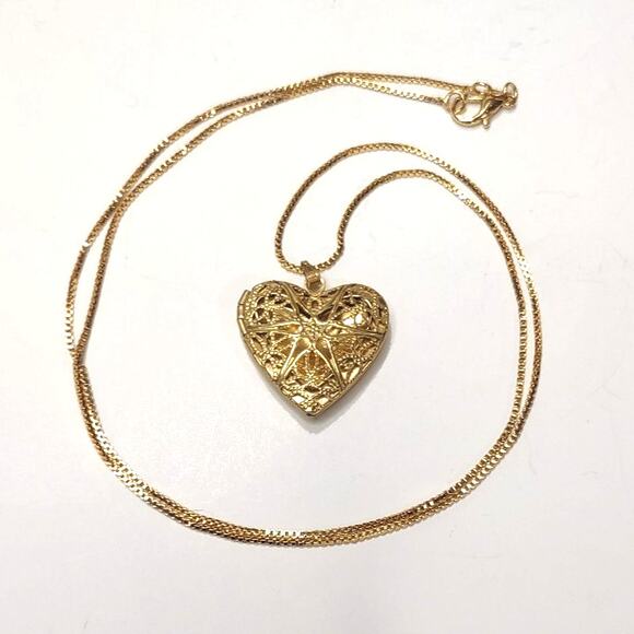 Gold Plated Silver Necklace Heart Locket Star Lattice Valentines Birthday Gift - Picture 7 of 8